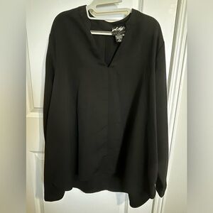 Lord and Taylor long plus size top